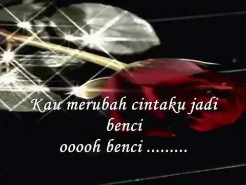 HATI YANG TERLUKA - Broery , klip : Dina