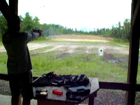 dual Glocks 40 cal rapid firing