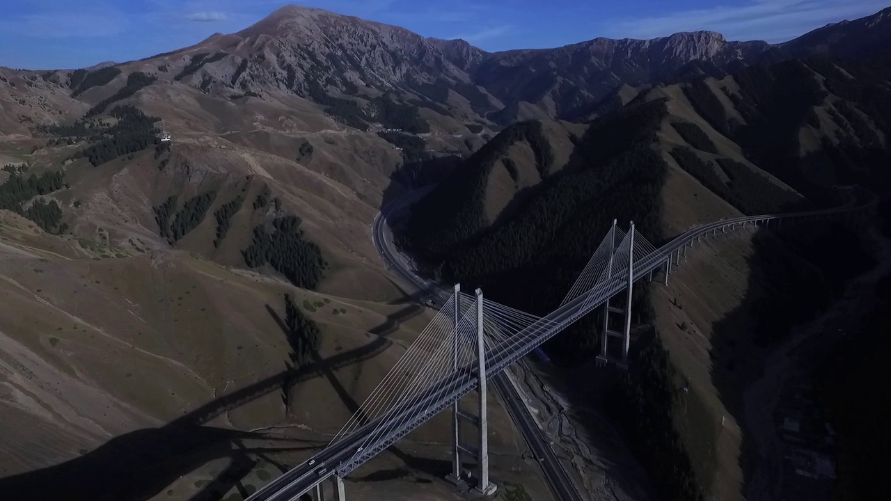 La plus grande usine de chars de la Russie implose, des divisions entières  sont fermées, image size:1280x720