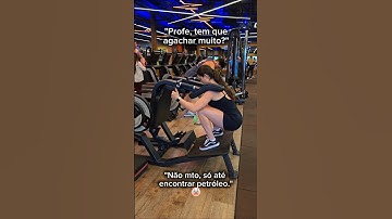 Agachamento Frontal no Hack - bora por amplitude nesse movimento! 🤭 #agachamento #agachamentofrontal