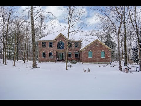 7943 Woodbridge Court, Springboro, OH home video tour
