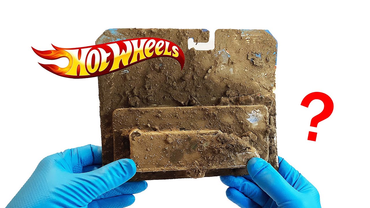 Extremely Dirty Hot Wheels Sports Car Hauler | Satisfying Cleaning ASMR with White Noise