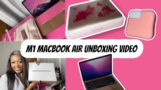  M1 Macbook Air (Gold) Unboxing + Accessories | 2022