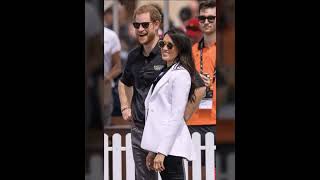 Popular Royal Queen 👑 Most Style Dress