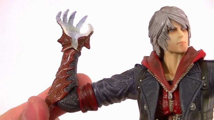 Angels and Summer: Play Arts Kai Dante - Devil May Cry 3 and 4 Comparative  Review