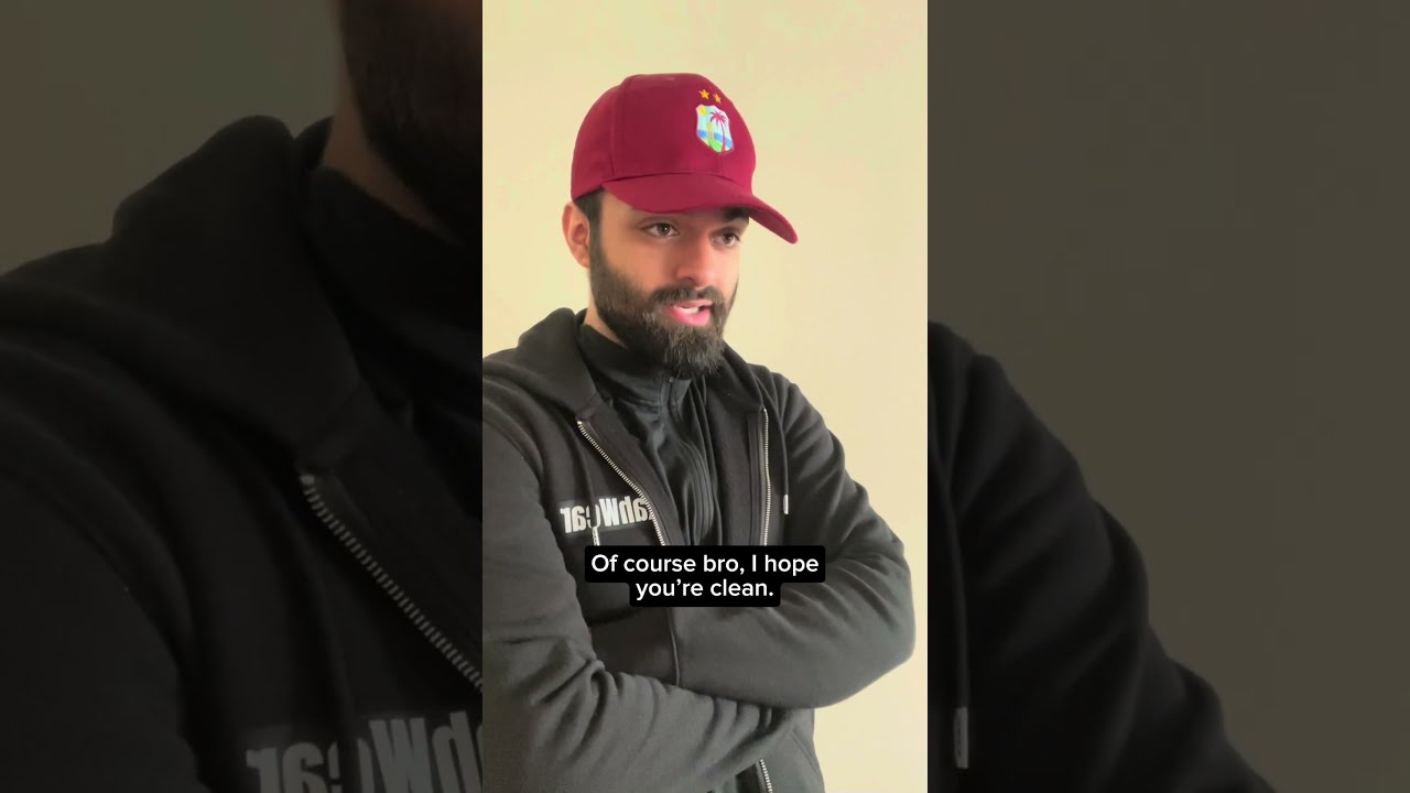 POV Non Muslim Using A S Bathroom