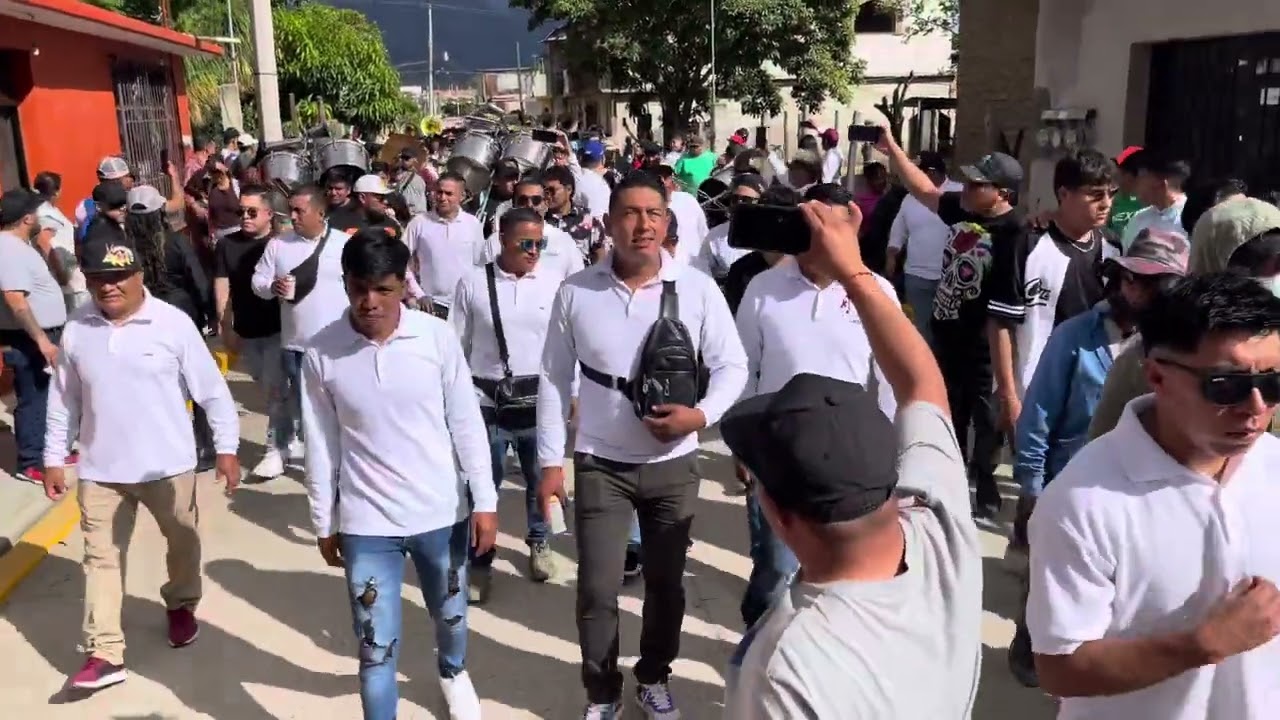 MONSTRUO CHAPULINERO 🦗💚 “ESOS BAJOS” MUERTEADA 8 DE NOV. 2023 NAZARENO ETLA OAX.