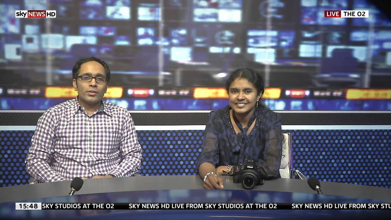 Trainee News Readers @ Sky Studios O2 - YouTube