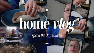 Home Vlog 🏡 - Cheryl makes something hot for tea and we need Ice Cream to cool us down!!