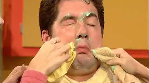 Top Notch 2 - Unit 5 Scene 2: How about a manicure?