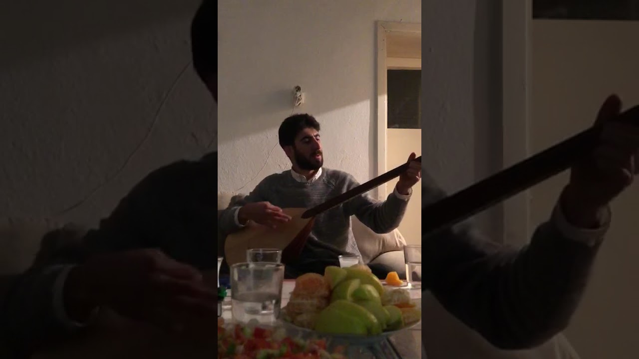 Çorum Alaca Degırmenönü Köyü Sanatçımız Erencan Genç Kardasim türküsü herkese armağan olsun 