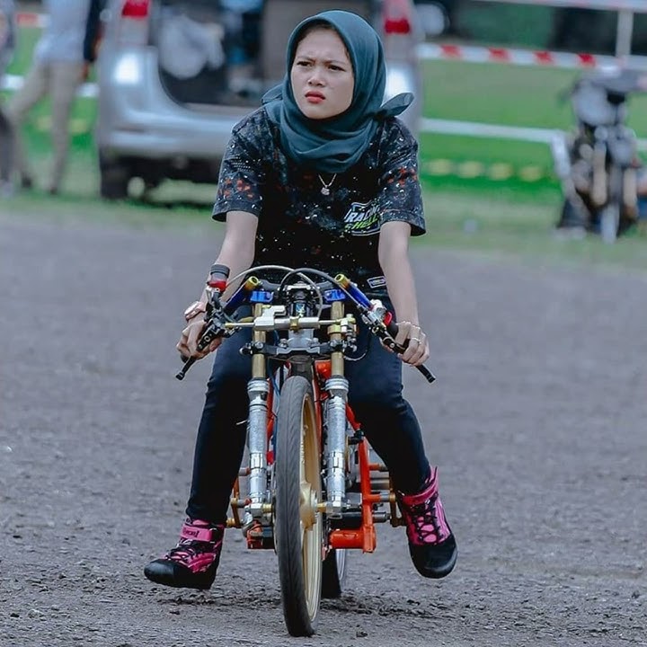 #Story wa #drag racing                                                       story wa drag bike 2020