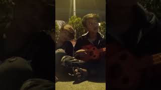 TRI SUAKA AKU BUKAN JODOHNYA(COVER UKULELE SENAR 3