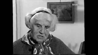 Der Judenmord  15/36 Eine Deutsche fährt nach Auschwitz