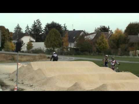 BMX RACE - Denis TEULLET & Aleski MONS' & Alexis G...