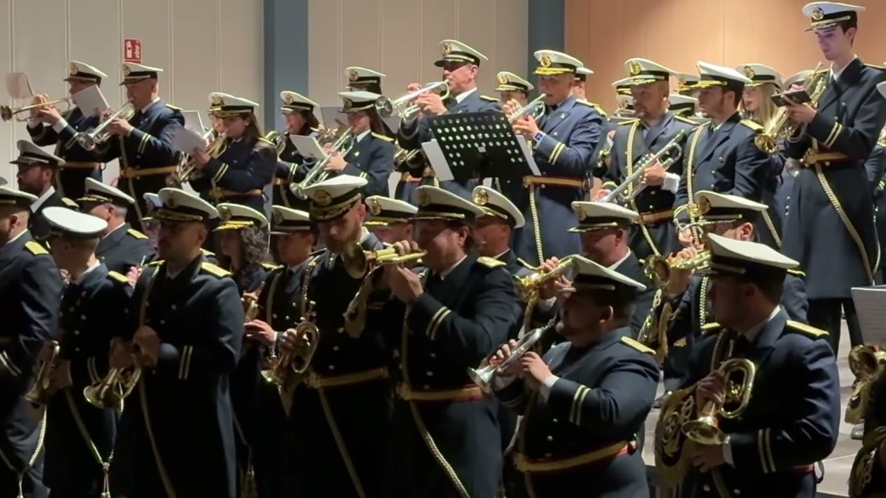 Concierto X Aniversario - Cautivo Oliva