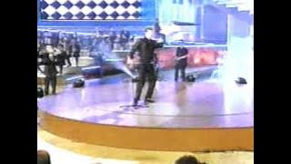 Ricky Martin 'Living la vida loca' (Nochevieja 1999)