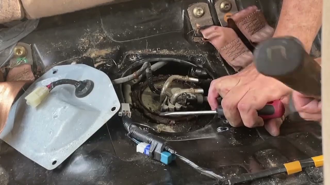 1991-2003 Ford Escort/Mercury Tracer Fuel Pump Replacement