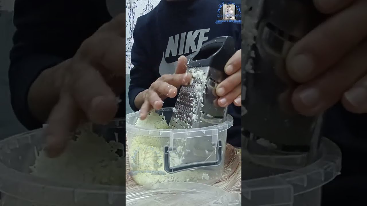 طريقتي في تقديم البيض مسلوق و الباتي للطيور 