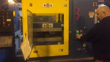 50 Ton Wabash Press • Compression Molding V50H-24-BPX