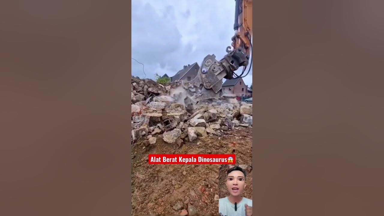 Alat Berat Pemecah Batu Mirip Kepala Dinosaurus