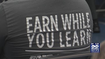 EMTs graduate from AMR’s Earn While You Learn program