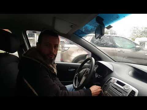 Video: Toyota Tundra'da direksiyon simidinin kilidini nasıl açarsınız?