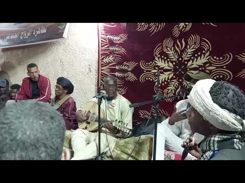 تراهين ماوي احمد وفرقة فنانين الطاسيلي حي اغوم