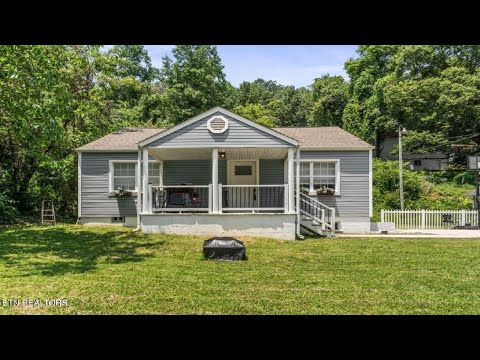 632 W Tri County Blvd, Oliver Springs, TN home video tour