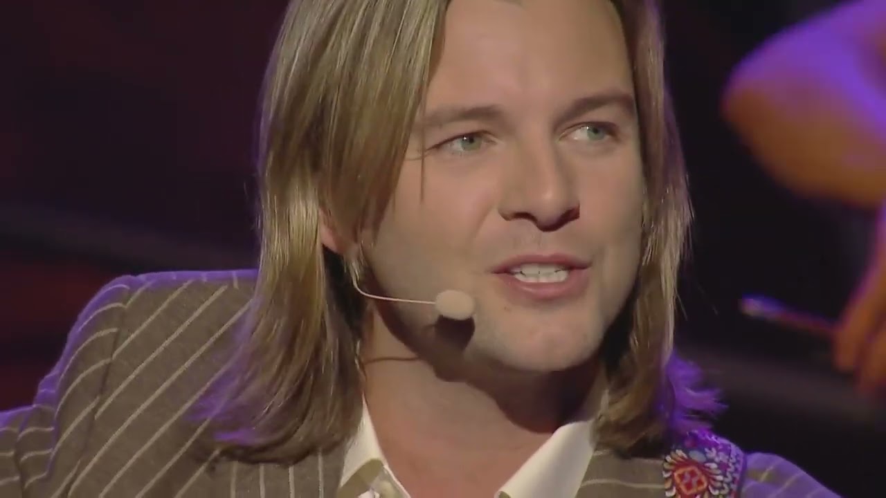 Keith Harkin ~ The Mountains Of Mourne☘