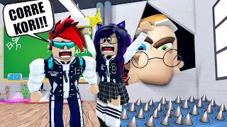 ESCAPAMOS DE LA ESCUELA EN ROBLOX 😱😨| MOMENTOS DIVERTIDOS EN Team School Escape! 😂 | Juegos Luky