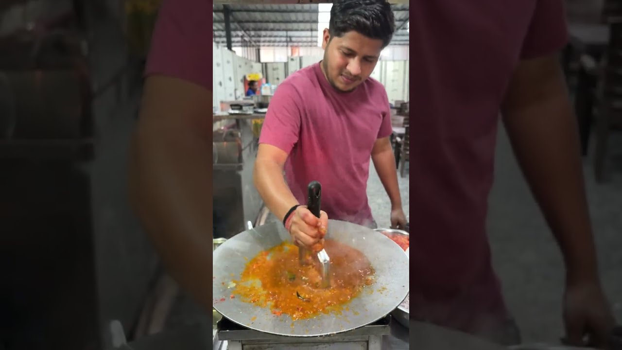 Surat Famous Egg Helmet Ghoata Rice Making | Indian Street Food