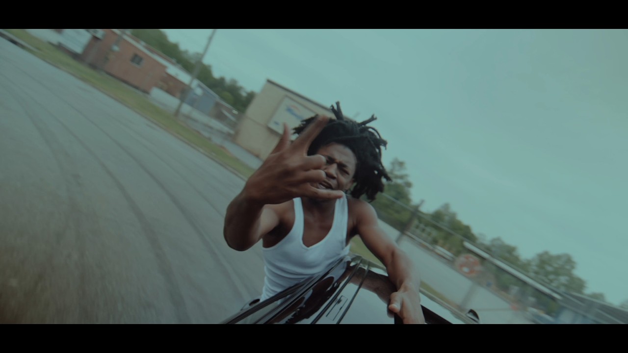 EALUHRI - SPLATTTTT (YOfficial Music Video) - YouTube