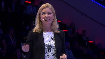 Experience Driven Commerce by Magento and TechDivision