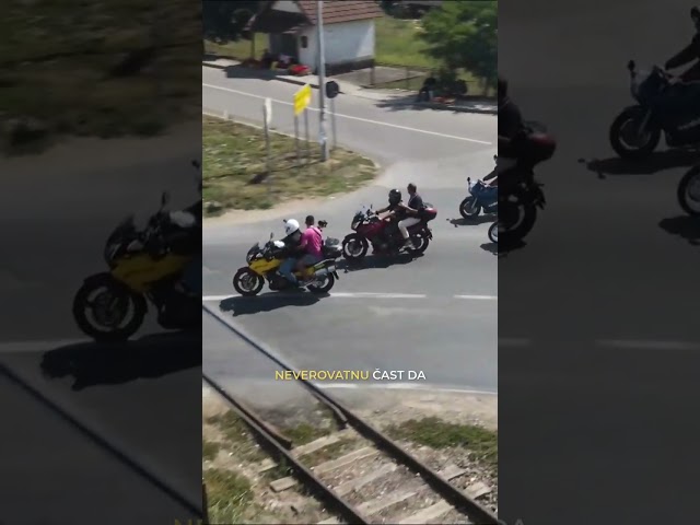 Motoklub: Lovci na avanturu i dobrotu! #shorts