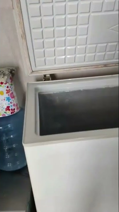 Sharp's freezer box is cold but not frozen. The freezer walls are watery, this is the cause!! #sh...