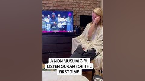 A NON MUSLIM GIRL LISTEN QURAN FOR THE FIRST TIME #trend #quran