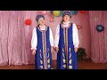 Дуэт-Лидия Борисова и Светлана Неклеса песня "Над рекою село"(акапелла)
