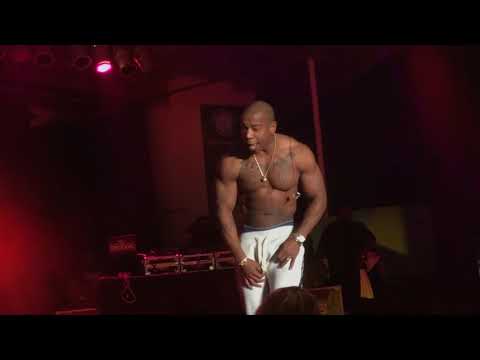 ja-rule---ain’t-it-funny/i’m-real-(the-remix)-live-(2017)