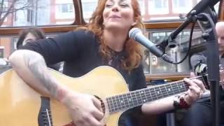 02. Songbird (Fleetwood Mac) - Anneke - Amsterdam Canal Tour - Fan Weekend 2016 chords