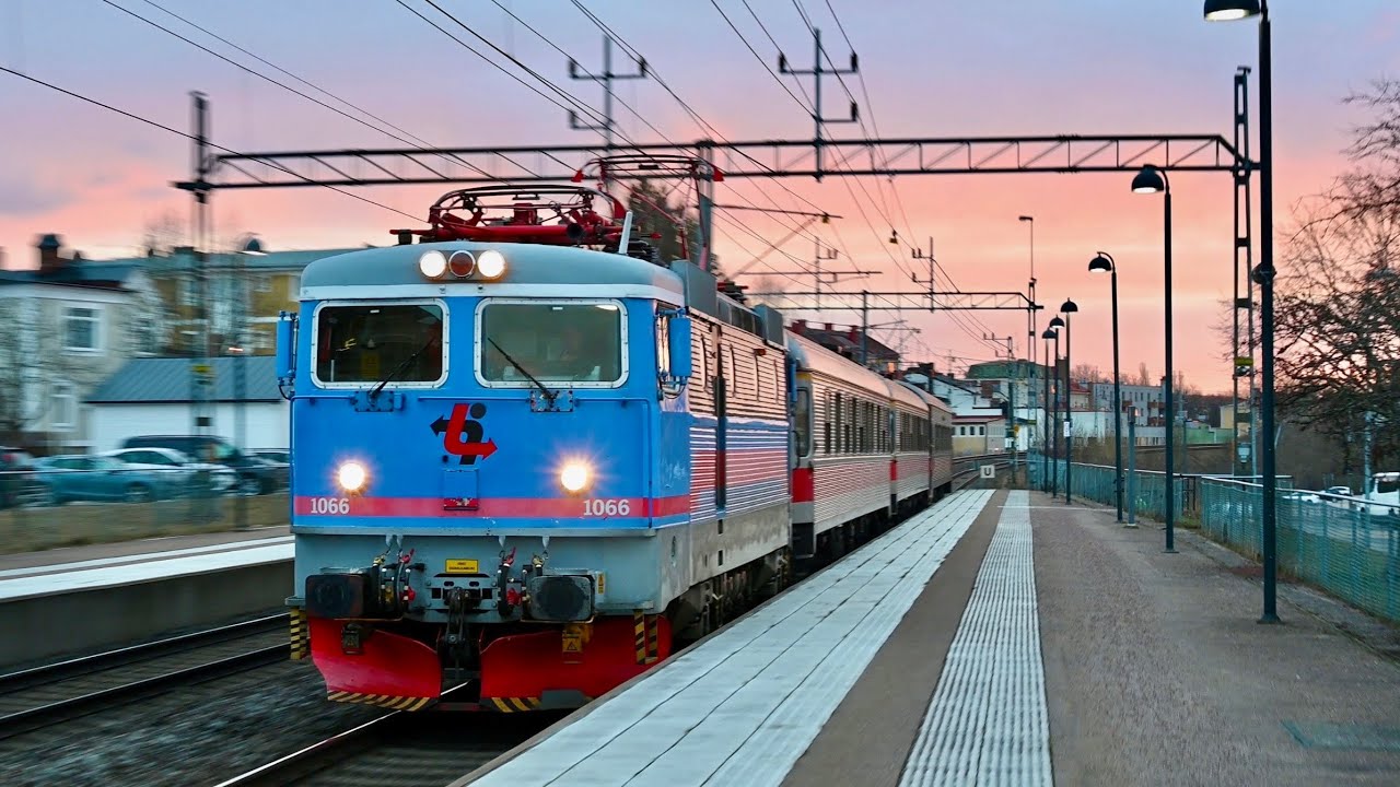 Trains at Tranås station along the Southern mainline