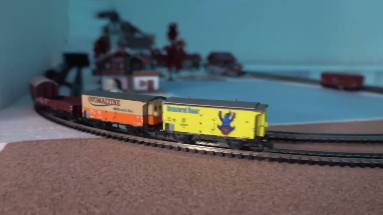 N Scale Trains in Motion | Model Railway Action