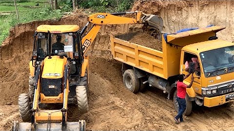JCB Backhoe Loader Cutting Soil - JCB Backhoe 3DX Super Loading Soil IN Tipper