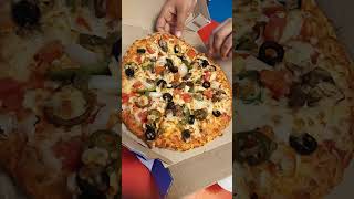 Veg Extravaganza pizza in domino's | 😋😋 screenshot 5