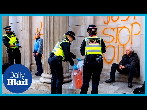 Mi5 and bank of england: police arrest just stop oil activists for spraying orange paint