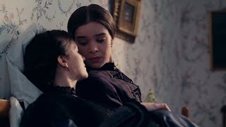 Emily and Sue | Dickinson | s03e01 | Kiss Resimi