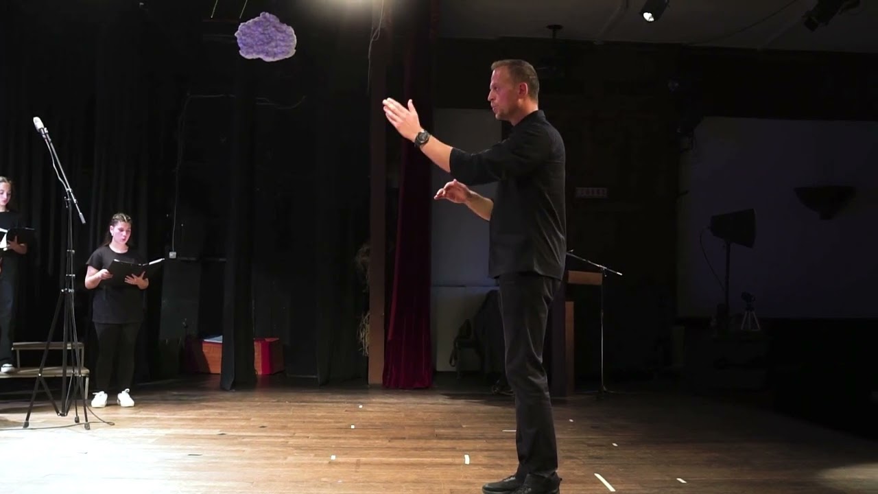 Τα Παιδιά Κάτω Στον Κάμπο (χορωδία)