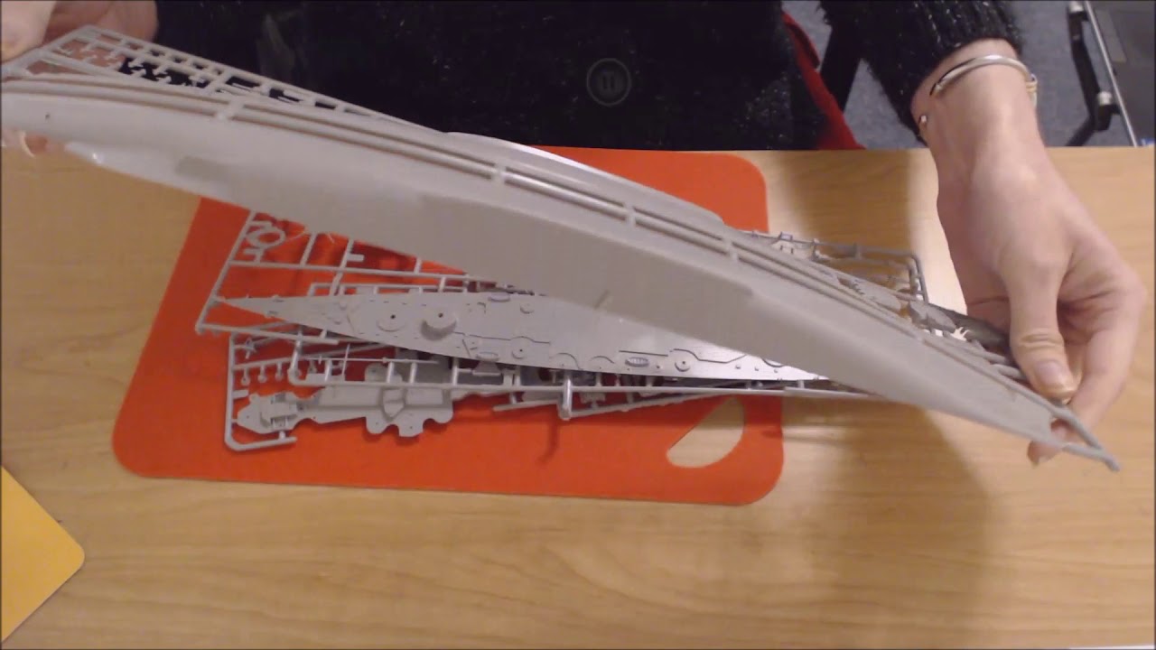 REVELL - 1/570 - USS WASHIGTON - CUIRASSE AMERICAIN - 1940