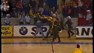 AEK - Olympiakos 2003 Basket // Pyro-Greece