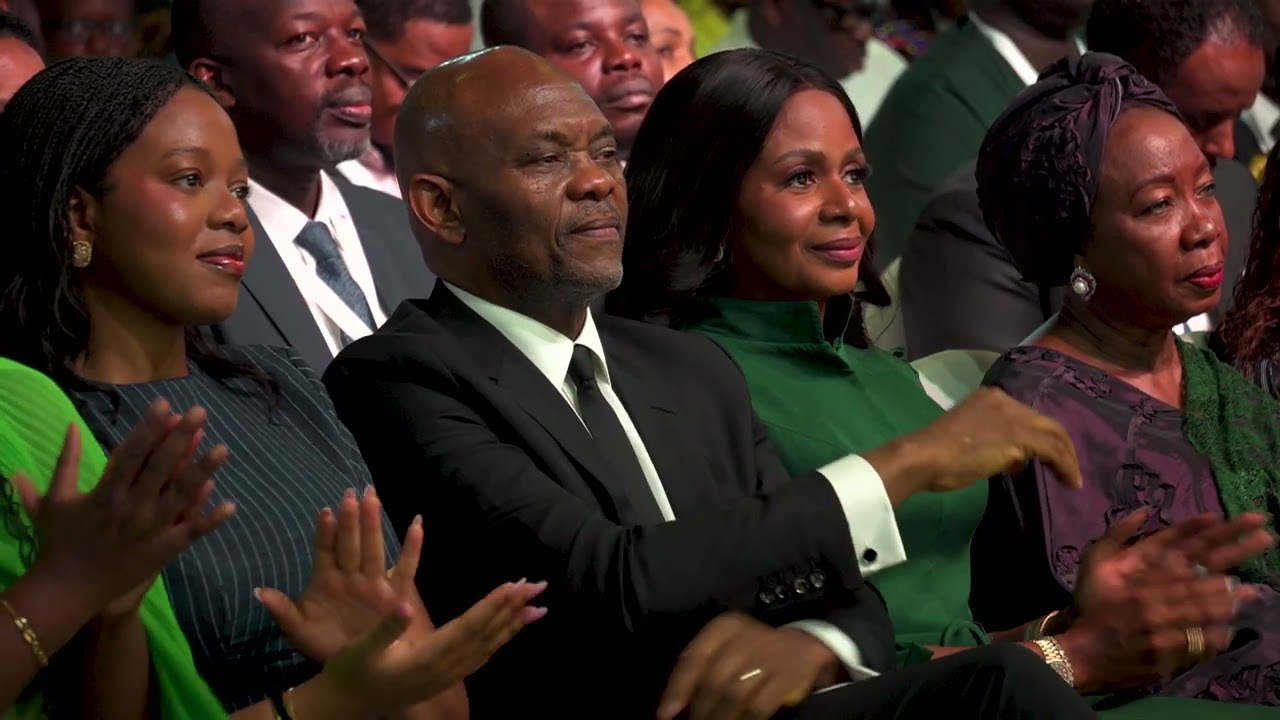 Retrouvez tous les détails et l'actualité en temps réel sur notre site www.tsa-algerie.com